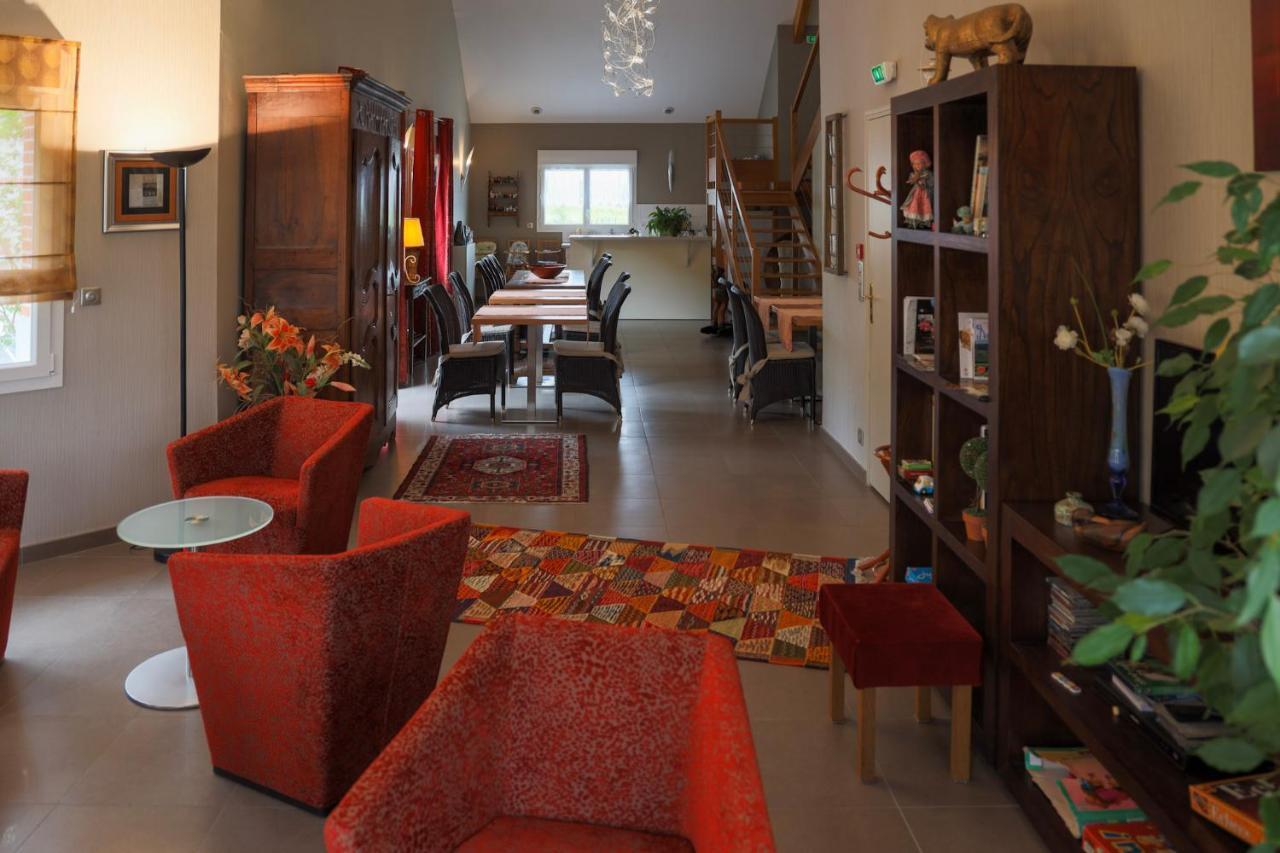 Pre En Bulles Hotel Trépail Buitenkant foto